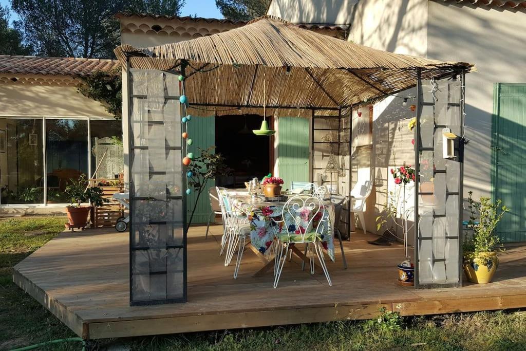 L'Oliveraie En Provence Lambesc Extérieur photo